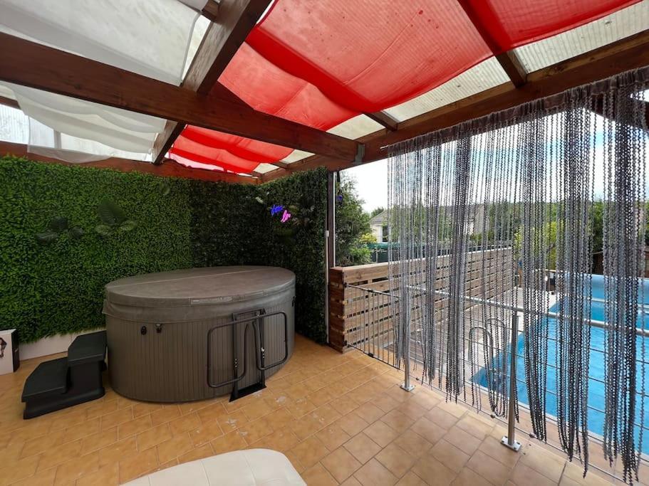 Kings Villa Near Disneyland Reserved Only For Family With Kids Saint-Germain-sur-Morin Extérieur photo