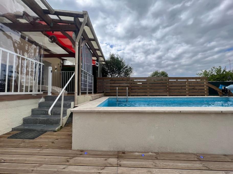 Kings Villa Near Disneyland Reserved Only For Family With Kids Saint-Germain-sur-Morin Extérieur photo